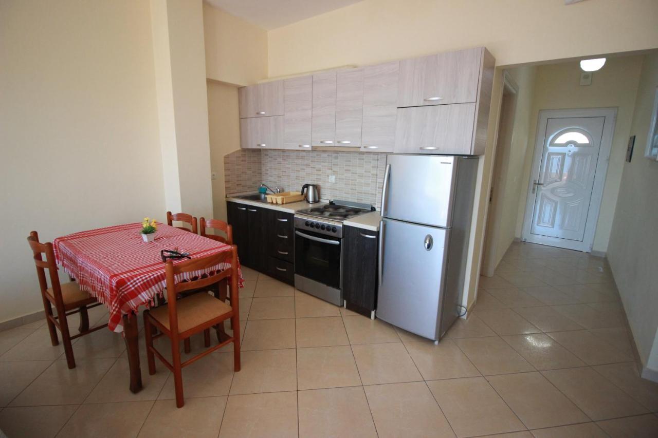 Villa Roel Sarandë Exteriör bild