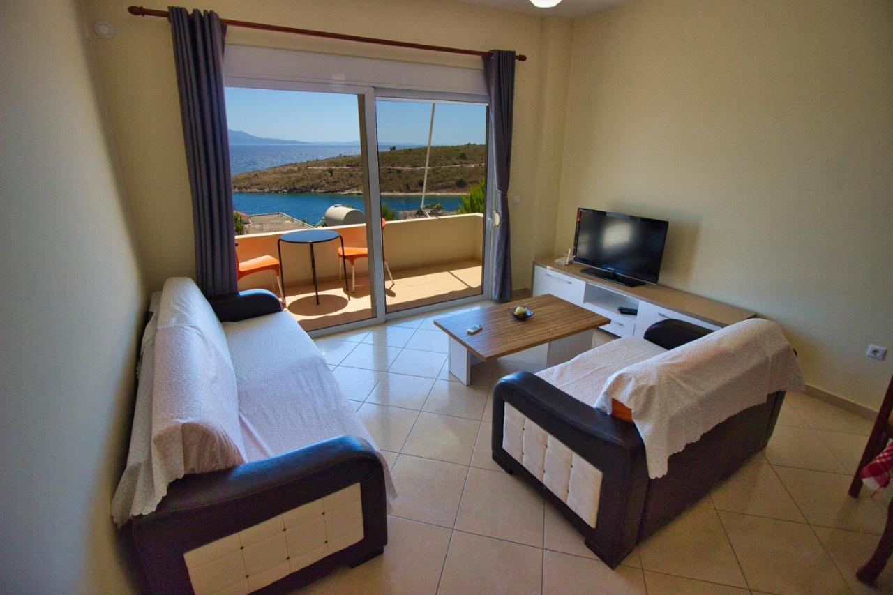 Villa Roel Sarandë Exteriör bild